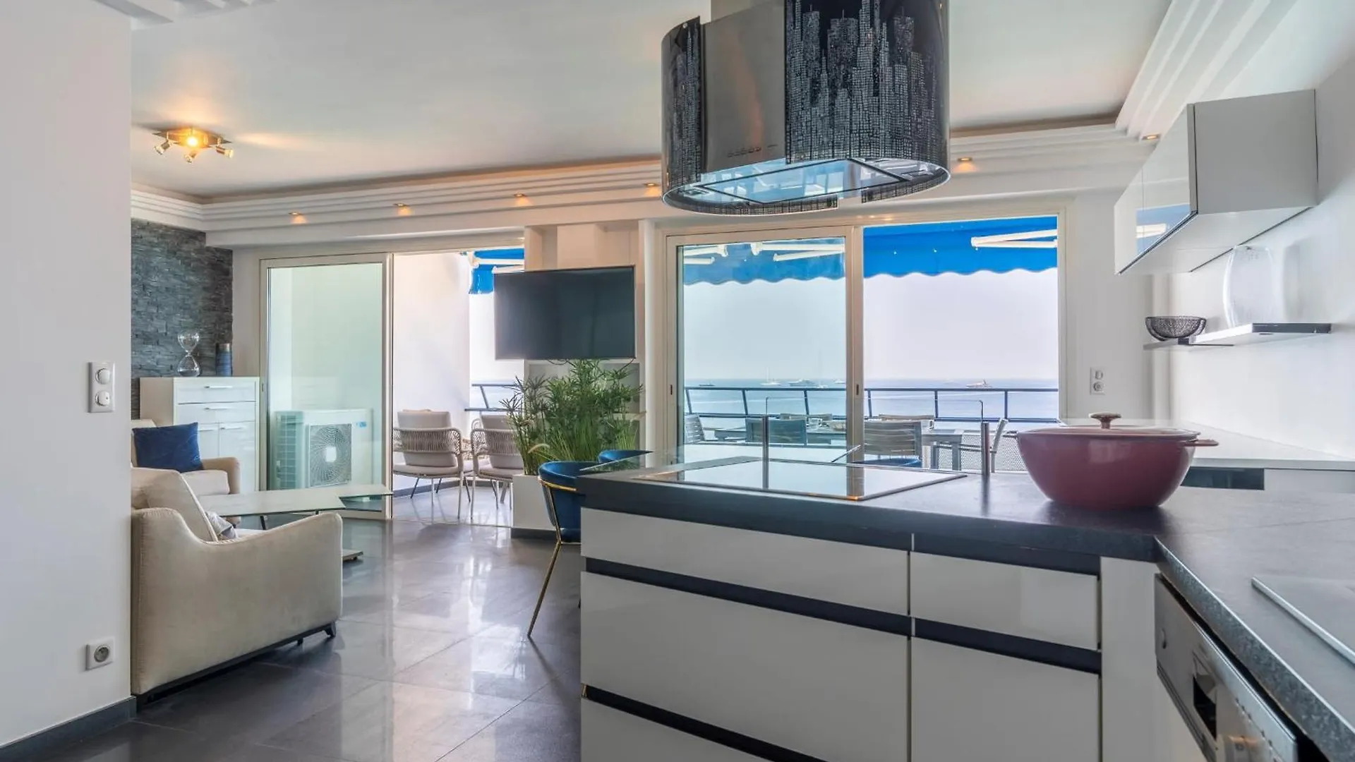 Spacious Apartment With Sea View In Antibes 0*,  France